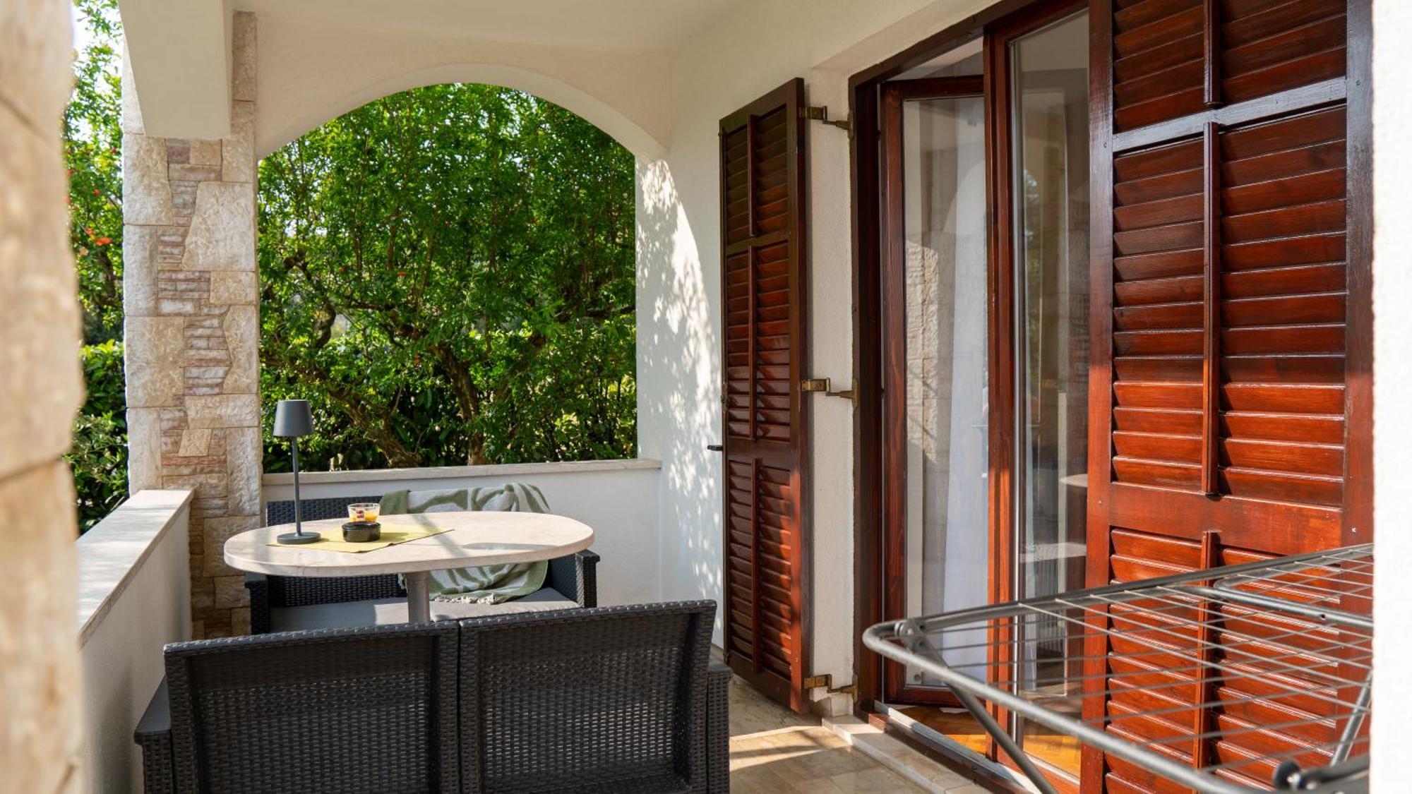 Apartament Nena *